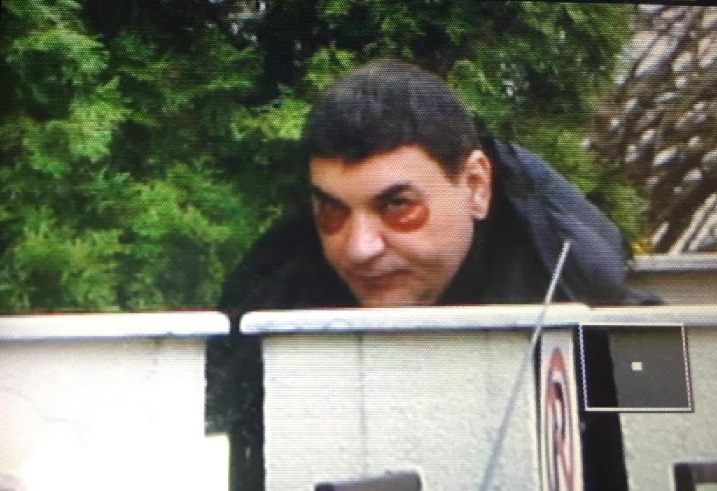 Imagine Stire Pandemia de coronavirus nu-i dă pace lui Cristian Borcea! Milionarul, emoții mari cu tatăl și sora sa | 2review.ro