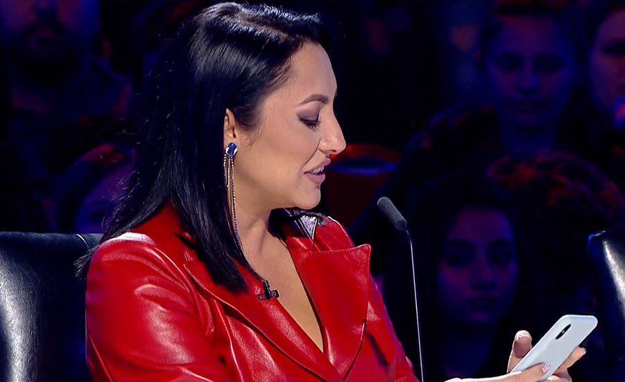 Imagine Stire Andra, pe urmele lui Gigi Becali. Ce sumă va dona artista la “Matei Balș”. “Siguranța este pe primul loc!” | 2review.ro