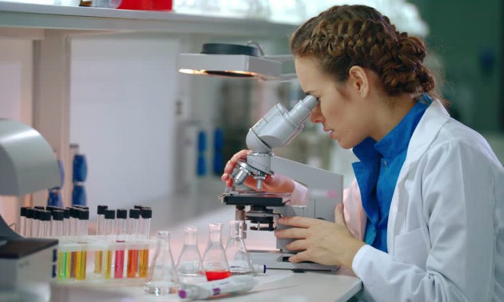 Imagine Stire Specialiștii au făcut anunțul. Ce se va întîmpla cu noul coronavirus atunci cînd vor crește temperaturile | 2review.ro