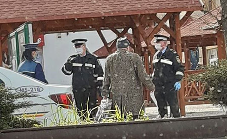 Ce i-au făcut polițiștii din Târgu Mureș unui pensionar, prins la ora 10:00 în oraș
