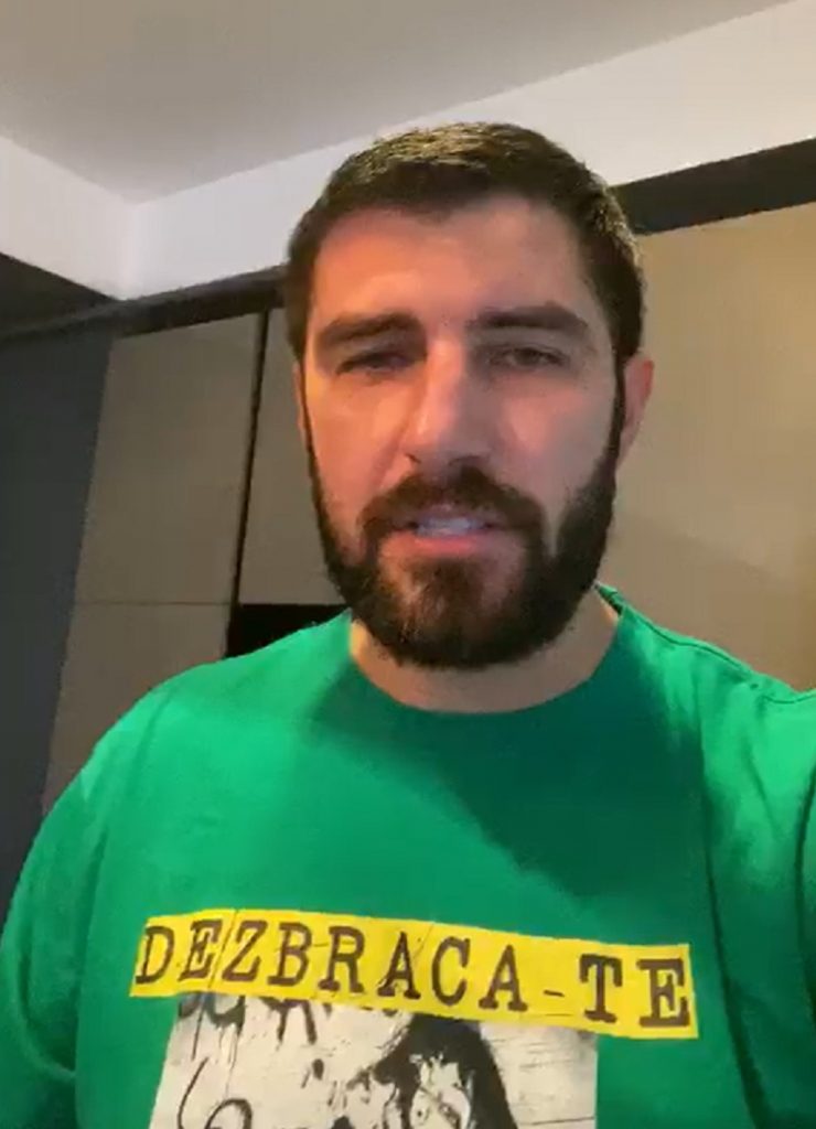 Imagine Stire Cum se înţelege în prezent Cătălin Cazacu cu mama copilului său: „Avem o relație atât de mișto” | 2review.ro