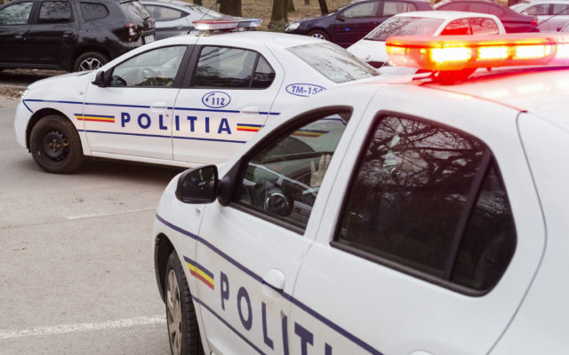Imagine Stire Un român care s-a întors recent din Italia, a plecat în Franța fără să respecte regulile de izolare! Soția acestuia le-a spus totul polițiștilor după ce fiul lor a făcut febră | 2review.ro