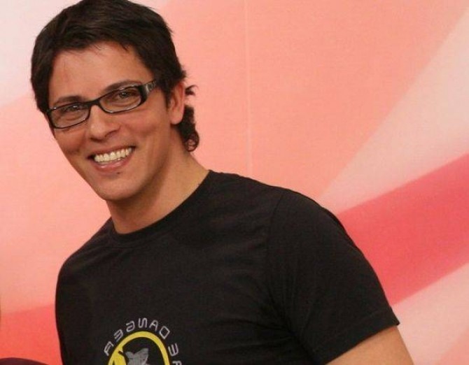 Imagine Stire Cu ce se ocupă Lucian Viziru, de când s-a retras din showbiz! Augustin Viziru: „Nu înțeleg, dar apreciez ce face” | 2review.ro