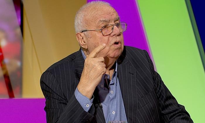 Imagine Stire Actorul Alexandru Arșinel, apel disperat către români: ”Haideți să trăim, haideți să ne ascundem în case!” | 2review.ro