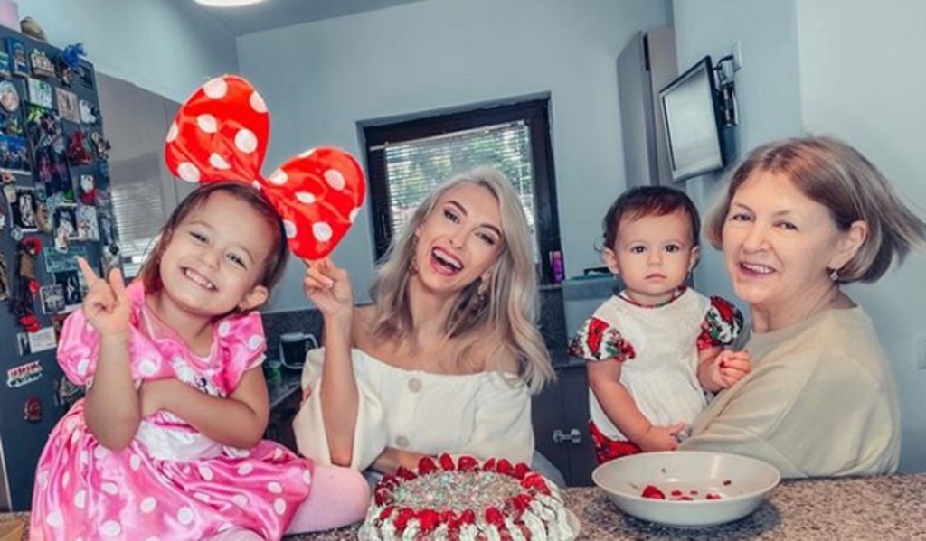 Imagine Stire Andreea Bălan, însărcinată?! Fiica cea mare a dat-o de gol: „Ai un bebe în burtică” | 2review.ro