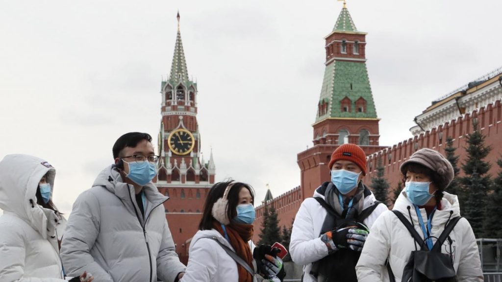 Imagine Stire Moscova introduce restricții dure, după explozia numărului de infectări. Bătrânii, în LOCKDOWN | 2review.ro