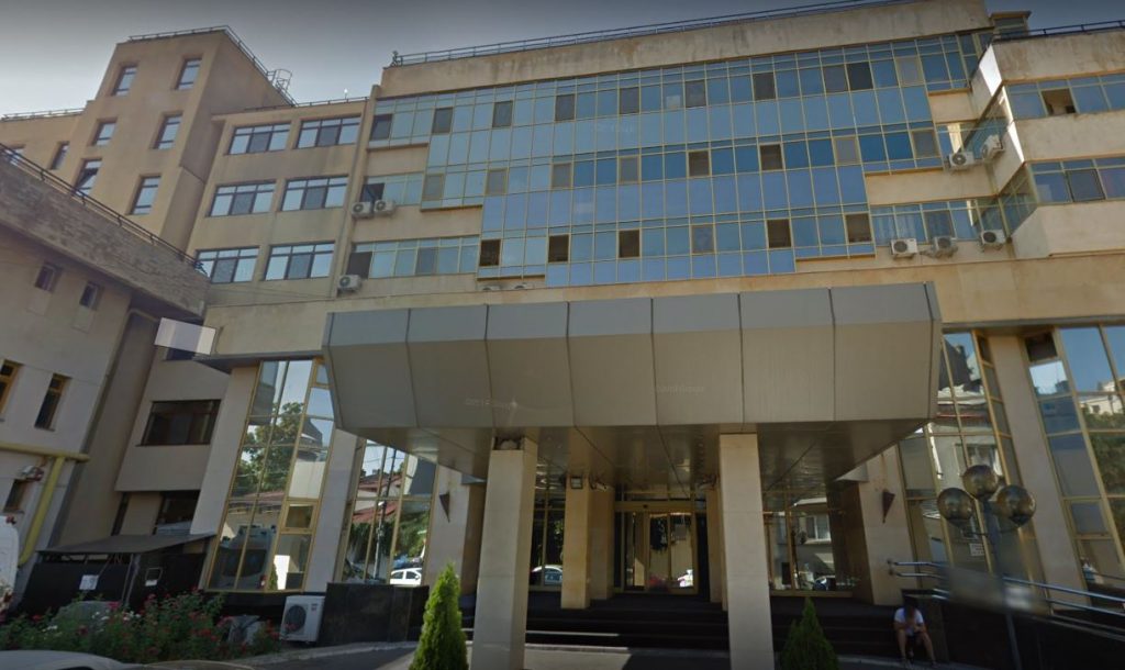 Imagine Stire Fostul șef de Poliție care a infectat Spitalul Gerota cu COVID-19 a fost externat. Unde se află acum ex-ofițerul MAI | 2review.ro