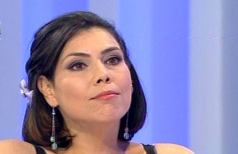 Imagine Stire Cum arată Ioana Tufaru în costum de baie, la aproape 100 de kilograme. Fiica Andei Călugăreanu se simte bine în propia piele | 2review.ro