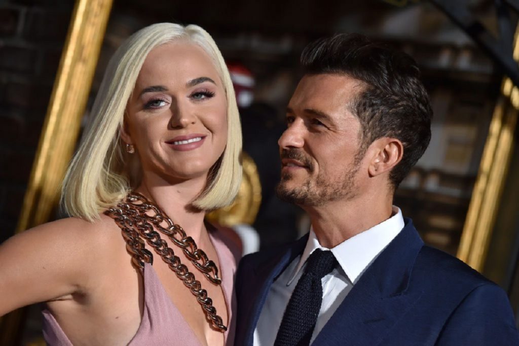 Imagine Stire Bombă în showbizul internațional! Katy Perry și Orlando Bloom urmează să devină părinți. Artista a ținut sarcina ascunsă | 2review.ro