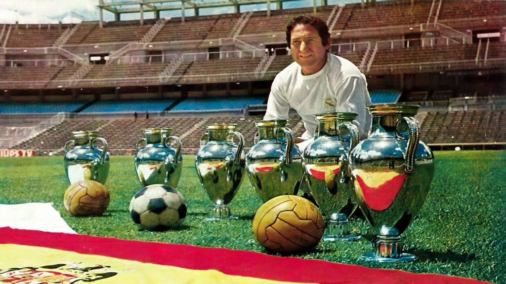 Imagine Stire Paco Gento, cel mai galonat fotbalist european din istorie | 2review.ro