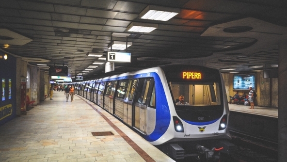 Imagine Stire Cum se va circula la metrou după 15 mai. Anunțul ministrului Bode: „Poliția va patrula mai mult la metrou…” | 2review.ro