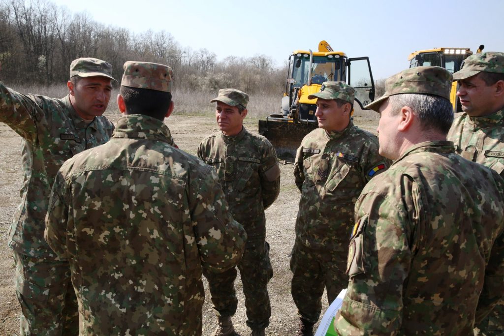 Imagine Stire Militarii români au început construirea unui spital la marginea Bucureştiului! În cât timp va fi gata şi ce cazuri de coronavirus vor fi tratate | 2review.ro