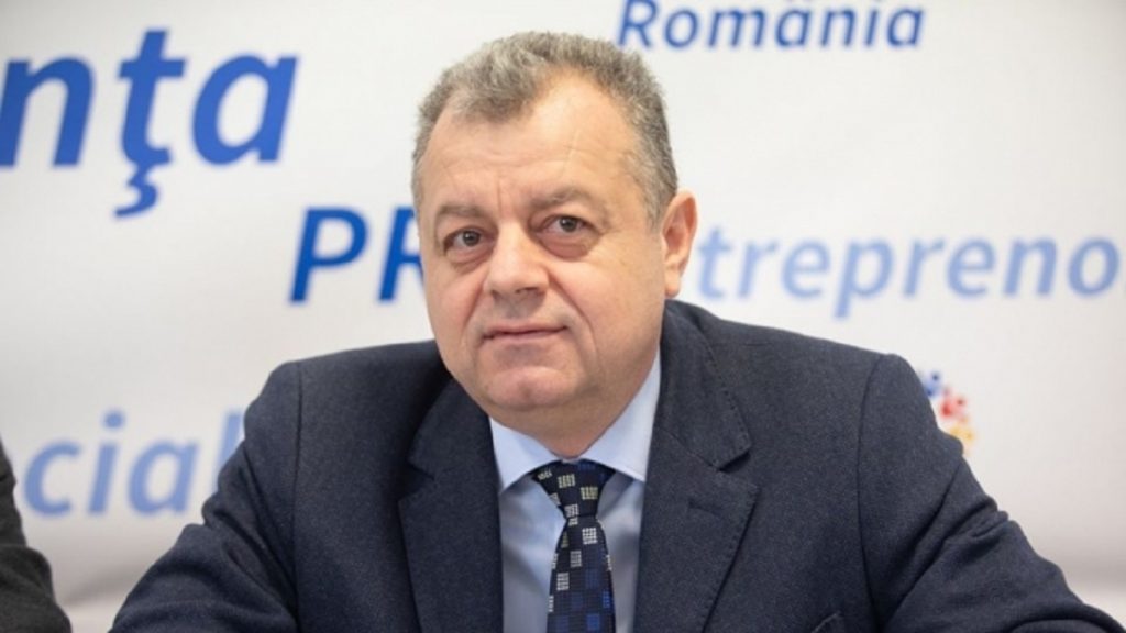 Imagine Stire Deputatul Mircea Banias, confirmat cu coronavirus, în urma testării! Este singurul caz pozitiv din Parlament | 2review.ro