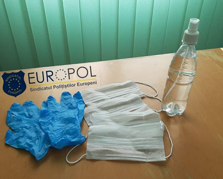 Imagine Stire Sindicaliștii EUROPOL, revoltaţi pentru cum e gestionată criza provocată de coronavirus! E incredibil cum se protejează de COVID-19 | 2review.ro