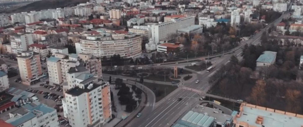 Imagine Stire Imagini apocaliptice cu Suceava în a doua zi de carantină totală! Cum se vede orașul din dronă | 2review.ro