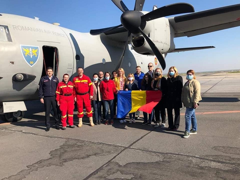 Imagine Stire Joe Stroescu, ofițer ISU voluntar în Italia: ”Străzile pustii ale orașelor sunt șocante…” | 2review.ro