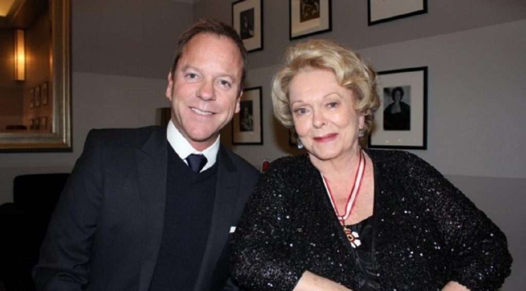 Imagine Stire Zi tristă pentru iubitorii de filme! Actrița Shirley Douglas a murit | 2review.ro