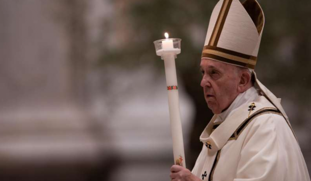 Imagine Stire Mesajul Papei Francisc adresat credincioșilor de Paște: Anul acesta, însă, percepem mai mult ca niciodată sâmbăta sfântă, ziua marii tăceri | 2review.ro