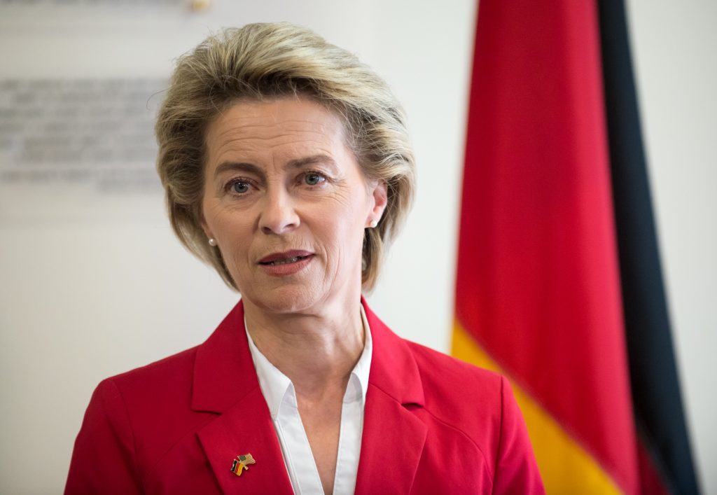 Imagine Stire Şefa Comisiei Europene, Ursula von der Leyen, anunță măsuri drastice. Cât timp vor rămâne în izolare persoanele în vârstă: ”Trebuie să învățăm…” | 2review.ro
