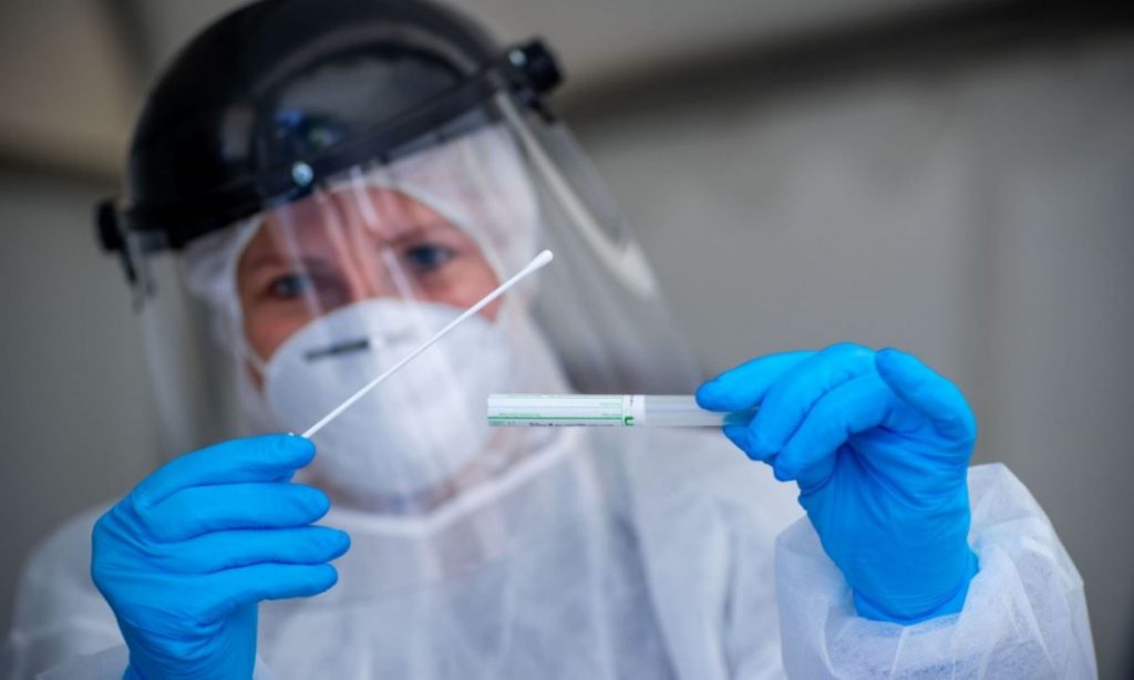 Imagine Stire Marea Britanie, alertă medicală. Din ce în ce mai mulți copii sunt internați la Terapie Intensivă: ”Posibil sindrom inflamator legat de COVID-19” | 2review.ro