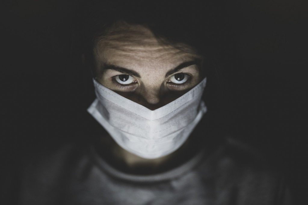 Imagine Stire Premieră. A murit primul medic infectat cu noul coronavirus de la un cadavru | 2review.ro