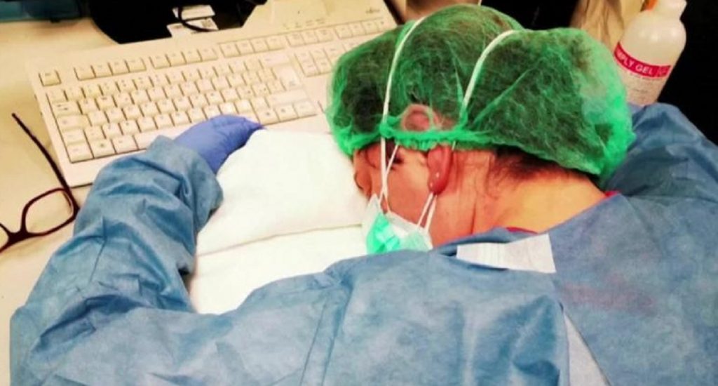 Imagine Stire Ozonoterapia, eficientă în lupta cu COVID-19. Anunțul făcut de Marianno Franzini, medic specialist în Italia. “Virusul nu rezistă!” | 2review.ro