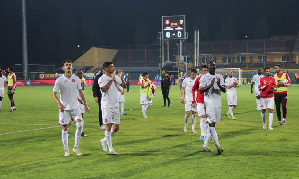 Imagine Stire Străinii de la Hermannstadt amenință clubul după ce li s-au suspendat contractele: „Putem ajunge și la FIFA cu așa ceva!” | 2review.ro