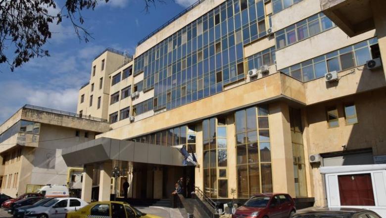 Imagine Stire Un medic de la Gerota, cercetat penal pentru că a mințit autoritățile. A pus în pericol sute de pacienți | 2review.ro