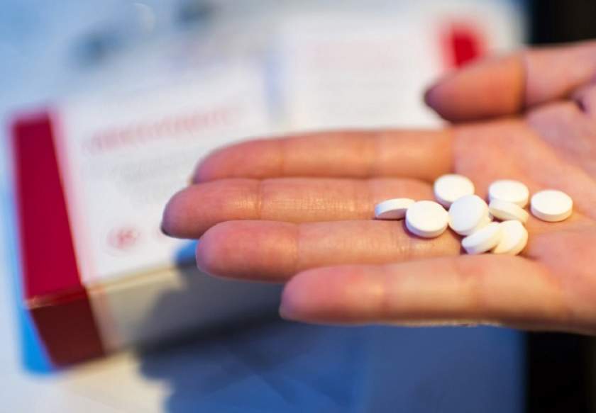 Imagine Stire Mare atenție, români! Vitamina D nu a arătat beneficii în tratamentul COVID. Anunțul unui reputat medic: “Să nu de îndopăm cu ea” | 2review.ro