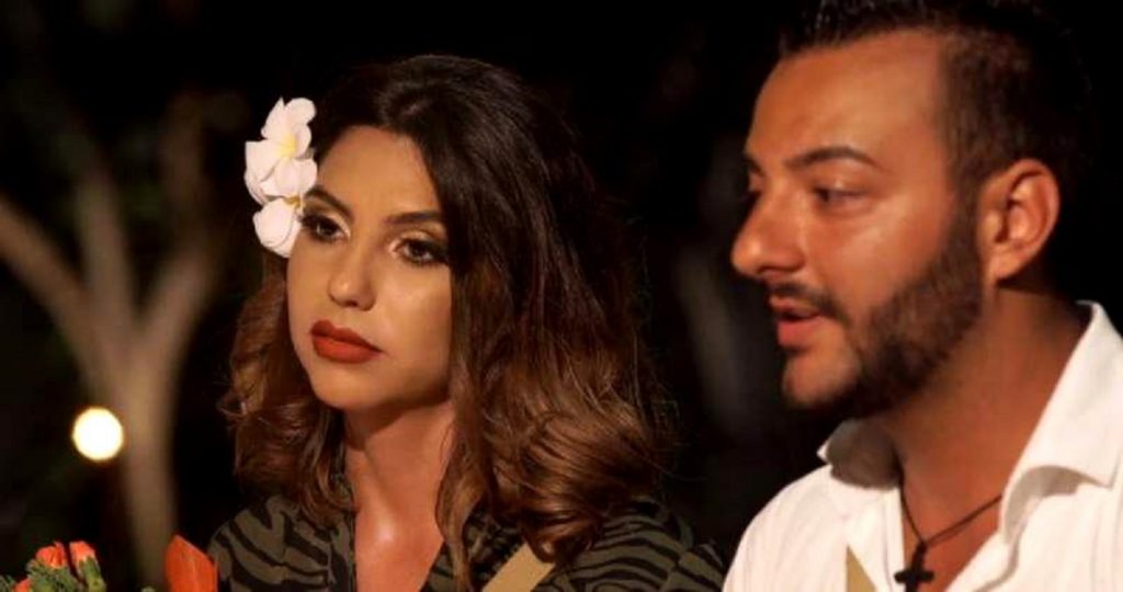Imagine Stire Bombă la Insula Iubirii! Denisa l-a înlocuit pe Adrian „Cluju` number one” cu un fost concurent de la Puterea Dragostei! Șatena a făcut publică prima imagine cu ea și iubitul | 2review.ro