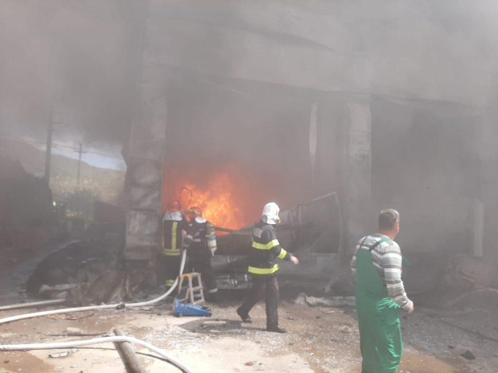 Imagine Stire Incendiu de proporții în Baia Mare, la un depozit de polistiren | 2review.ro