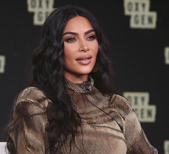 Imagine Stire Motivul ireal din cauza căruia Kim Kardashian nu se mai spală: „Este o presiune mult prea mare și nu…” | 2review.ro