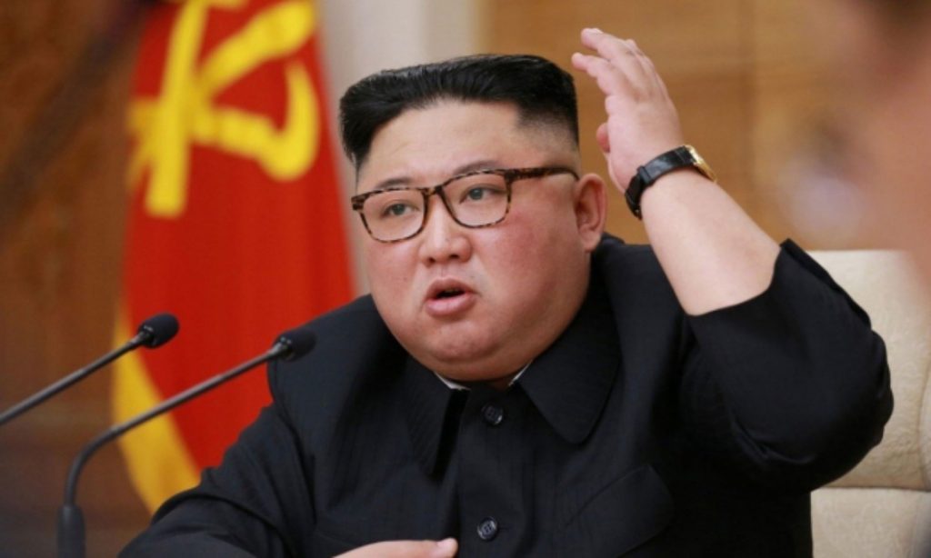 Imagine Stire Unde s-ar fi izolat Kim Jong-Un de frică să nu fie infectat cu COVID-19. Imaginile satelitare l-ar fi dat de gol. FOTO | 2review.ro