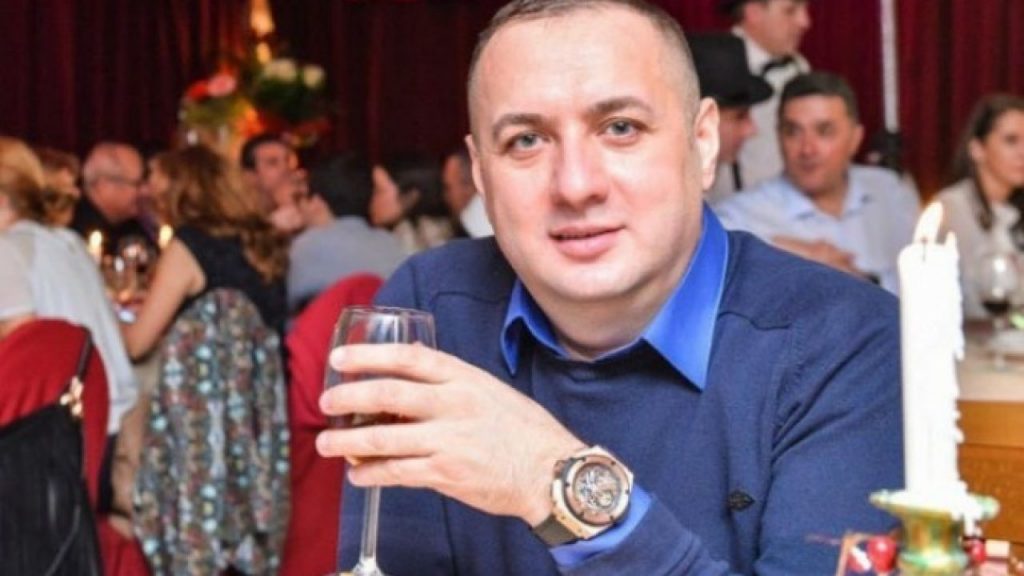 Imagine Stire Ce face Leo de la Strehaia în plină pandemie de coronavirus: ”10.000 de euro câștigătorul și…” | 2review.ro
