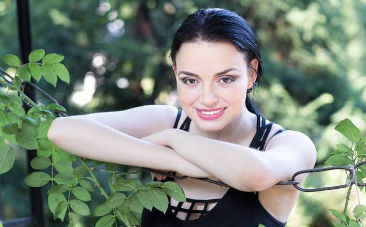 Imagine Stire O mai ţii minte pe Lorena Lupu, cea care ştia secretul femeilor puternice şi independente? A produs un scandal monstru la iUmor | 2review.ro