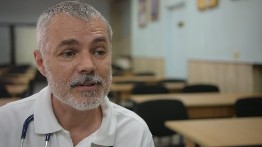 Imagine Stire Doi buzoieni vindecați de COVID-19 au fost testați pozitiv! Cum explică medicul Mihai Craiu | 2review.ro