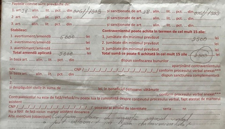 Imagine Stire Scandalos! Cu câți lei a fost amendată o pensionară din Cluj, prinsă de polițiști după ora 13:00 în afara locuinței | 2review.ro