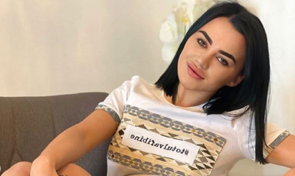 Imagine Stire Carmen de la Sălciua are un nou iubit? Detaliul care a dat-o de gol că l-a uitat complet pe Culiță Sterp | 2review.ro
