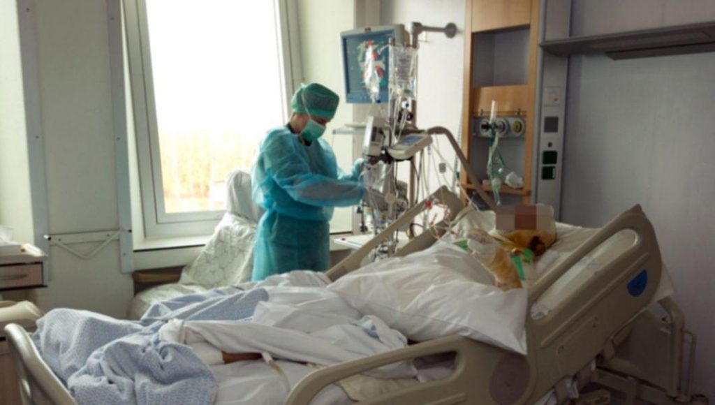Imagine Stire Jurnalul morții. Ultimele 21 de zile din viața unui ieșean victimă a coronavirusului: ”Sună mama, a anunțat decesul…” | 2review.ro