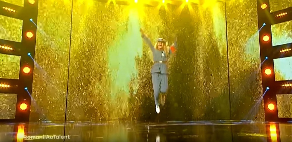 Imagine Stire Cine este, de fapt, Siena Vușcan, fetița de 10 ani care a uimit întreaga Românie azi-noapte și a luat Golden Buzz la Românii au Talent | 2review.ro