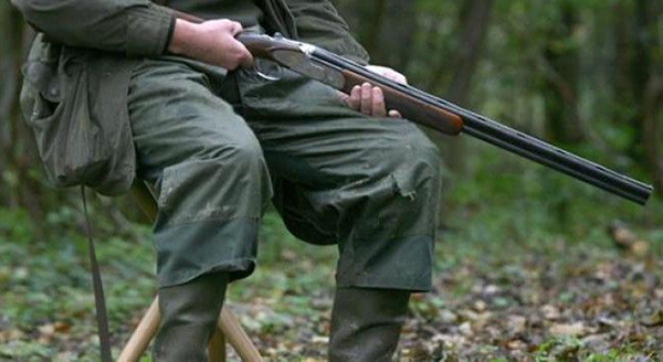 Imagine Stire Ce amendă consistentă a primit un tânăr din Vaslui care a fugit din izolare și a plecat să se distreze: ”În urma cercetărilor efectuate, polițiștii au stabilit că…” | 2review.ro