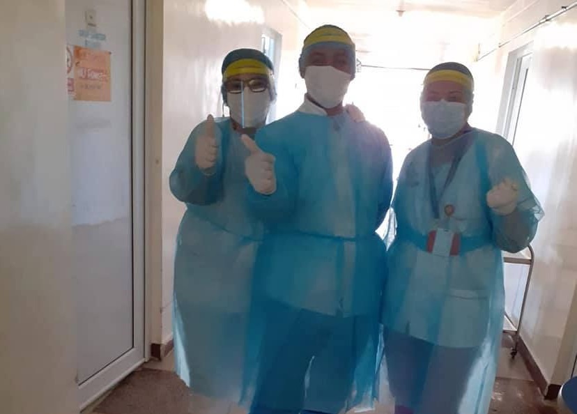 Imagine Stire Ele sunt infirmierele din Vâlcea care s-au vindecat de coronavirus! Deja au fost externate | 2review.ro