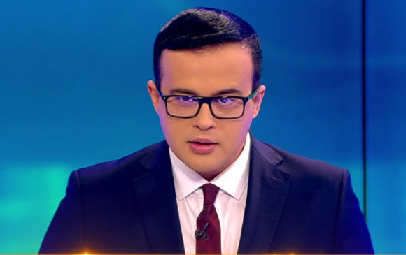 Imagine Stire Toată lumea îl știe pe Mihai Gâdea, dar puțini sunt cei care o știu pe fiica prezentatorului. Cum arată și cu ce se ocupă Karina | 2review.ro