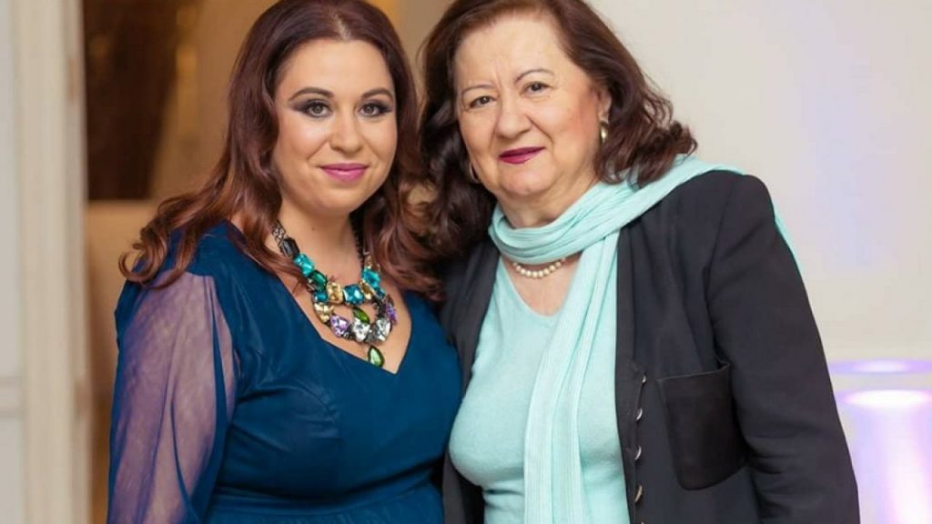 Imagine Stire Noi probleme pentru Oana Roman, în plină pandemie de coronavirus: ”A rămas mama fără pensie” | 2review.ro
