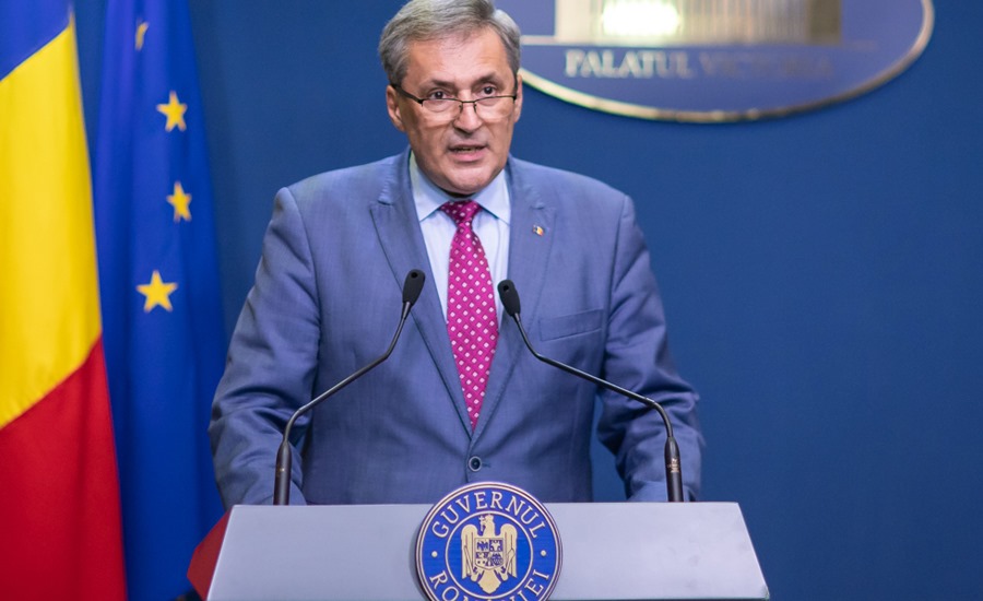 Imagine Stire Marcel Vela a făcut anunțul. Declarațiile pe proprie răspundere rămân și după 15 mai. Ce amenzi primești dacă nu le ai | 2review.ro