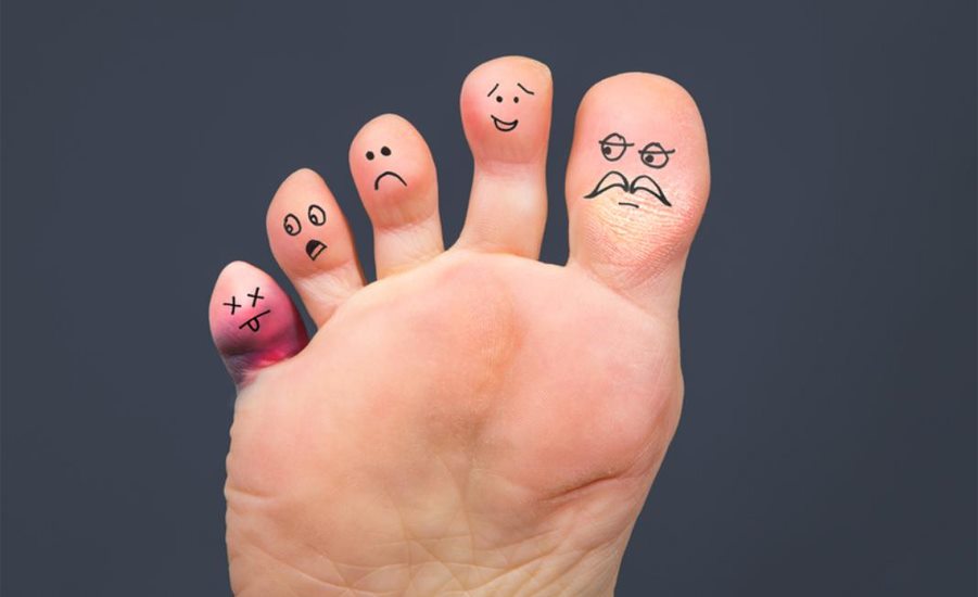 Imagine Stire Bancul zilei | De ce a făcut Dumnezeu omul cu degete mici la picioare | 2review.ro