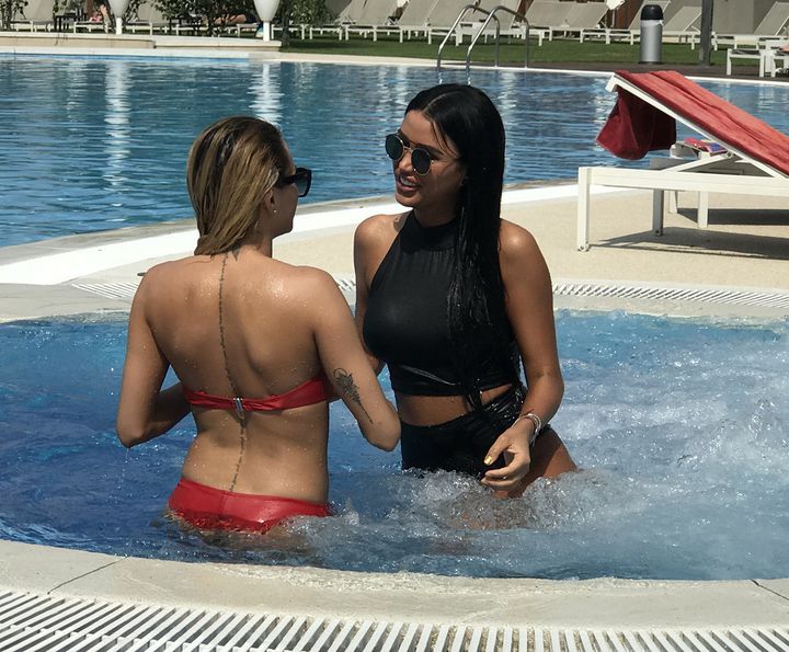 Imagine Stire Alexandru Rafila a făcut anunțul! Află dacă te poți infecta cu COVID-19 dacă mergi la piscină | 2review.ro