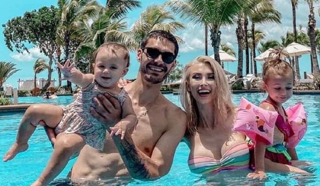 Imagine Stire Continuă scandalul! Imaginea făcută publică de George Burcea după ce Andreea Bălan l-a umilit ieri | 2review.ro