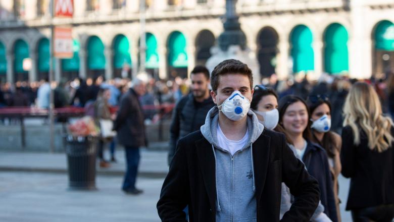 Imagine Stire ”Noaptea nebuniei”. Haos în Italia, după marea relaxare: ”Problema este în mâinile lui Dumnezeu” | 2review.ro