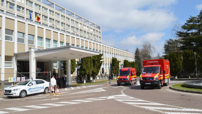 Imagine Stire Medicii militari au părăsit ”Spitalul morții”. ”În astfel de momente, condiții de război…” | 2review.ro
